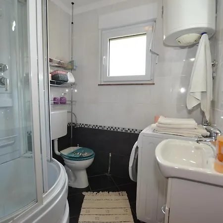 Prázdninový dům Mari House *
